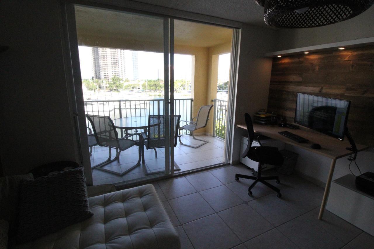 6-502 Amazing Water View - Three Bedrooms Aventura Buitenkant foto